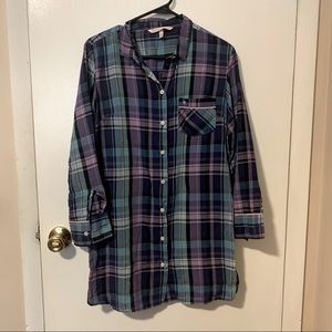 3/$15 Victoria’s Secret Long Sleeve Plaid Sleepshirt
